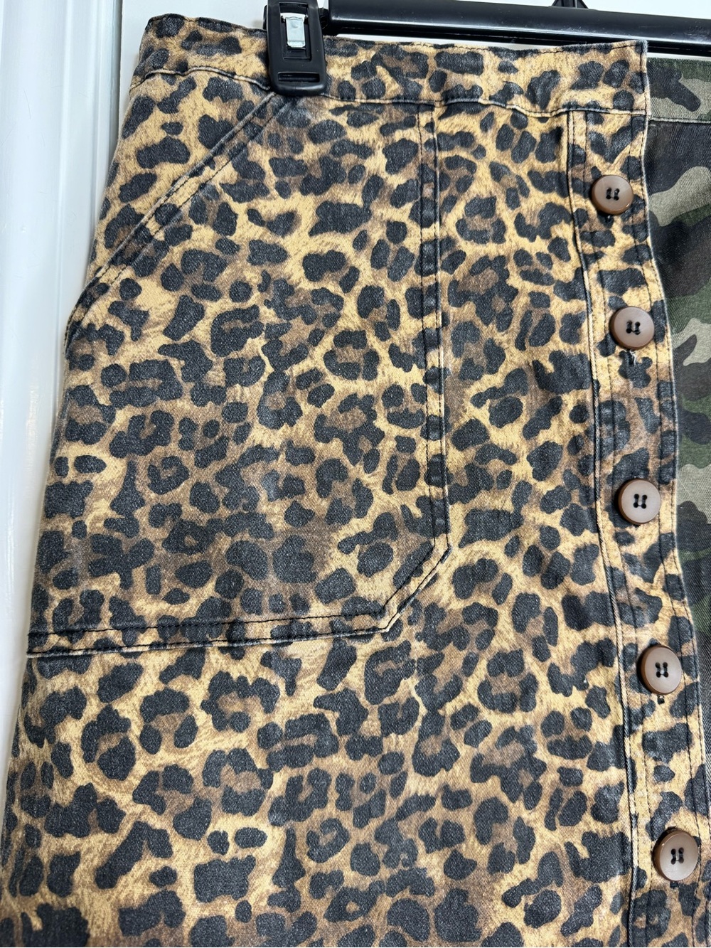 ODDI Button Front Skirt - Picture 3 of 11